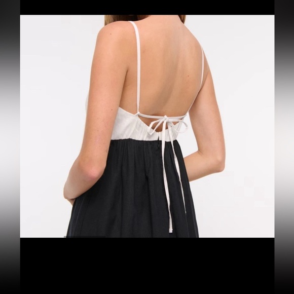 Abercrombie & Fitch Women’s Tie-Back Babydoll Maxi Dress Black & White Size L - Picture 2 of 5